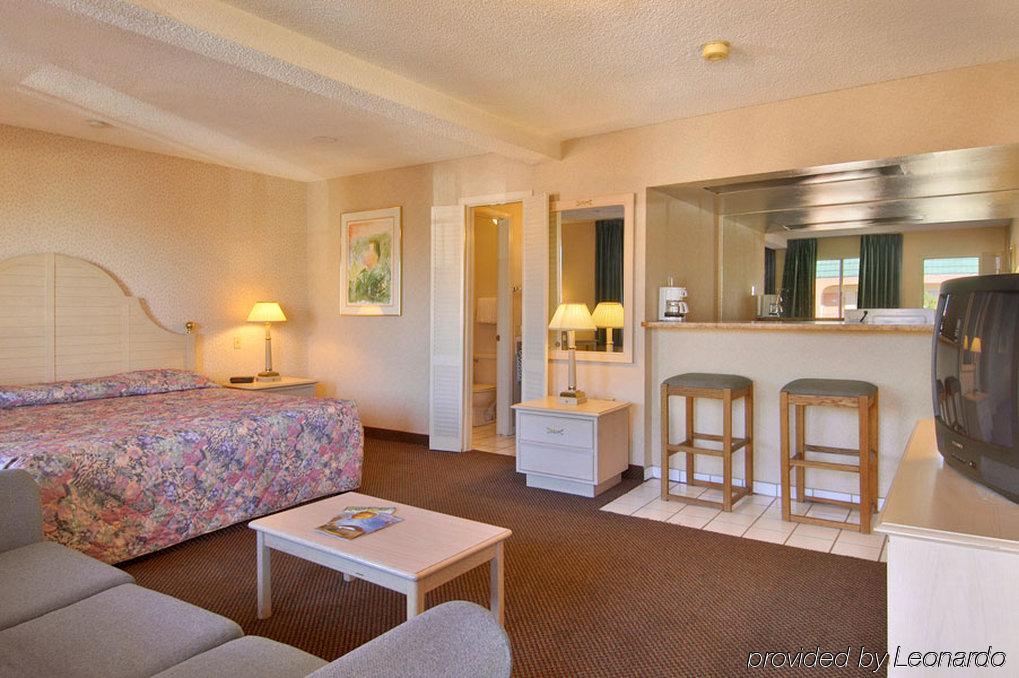 אלבוקרקי Midtown Inn & Suites חדר תמונה